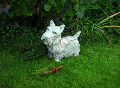 Garden Decoration Dog Patio Stone Figures Decorative White Statue Figure